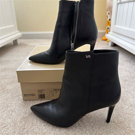 Dorothy Flex Leather Ankle Boot 